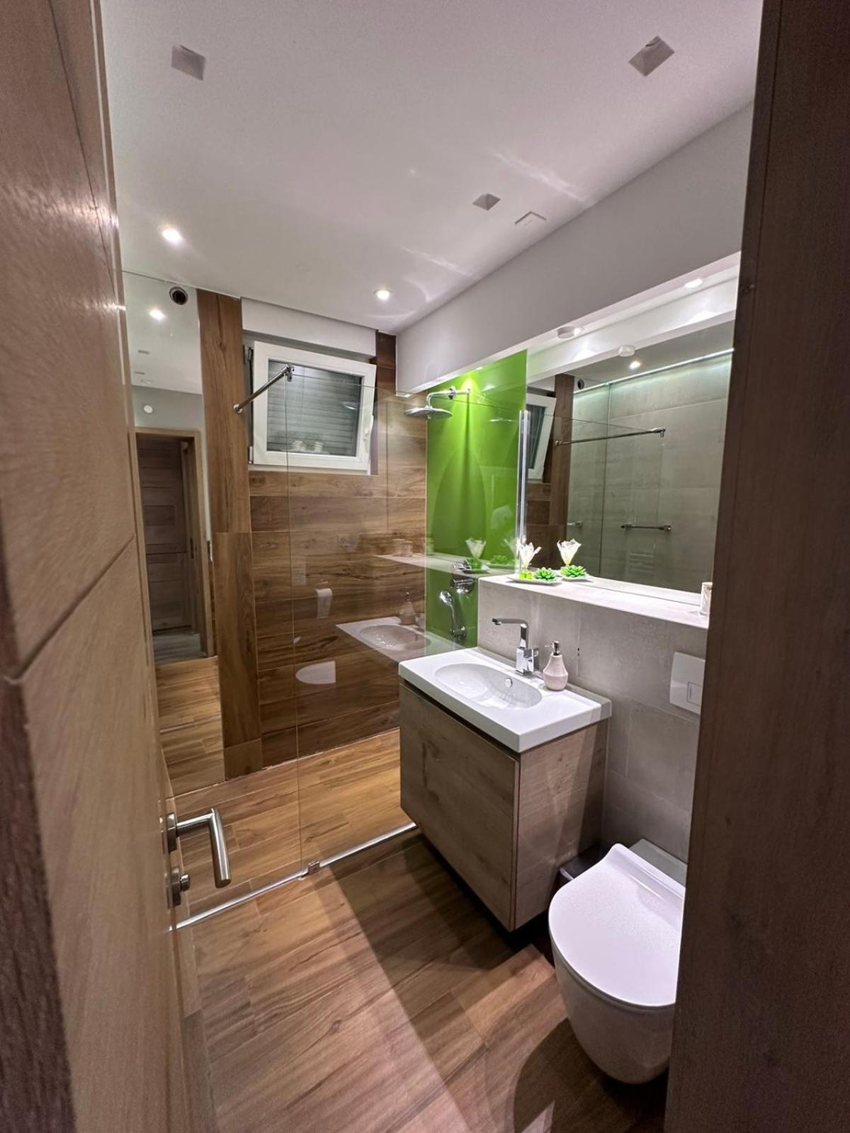 City Center Apartment Sarajevo Accross Bbi Shopping Mall Buitenkant foto