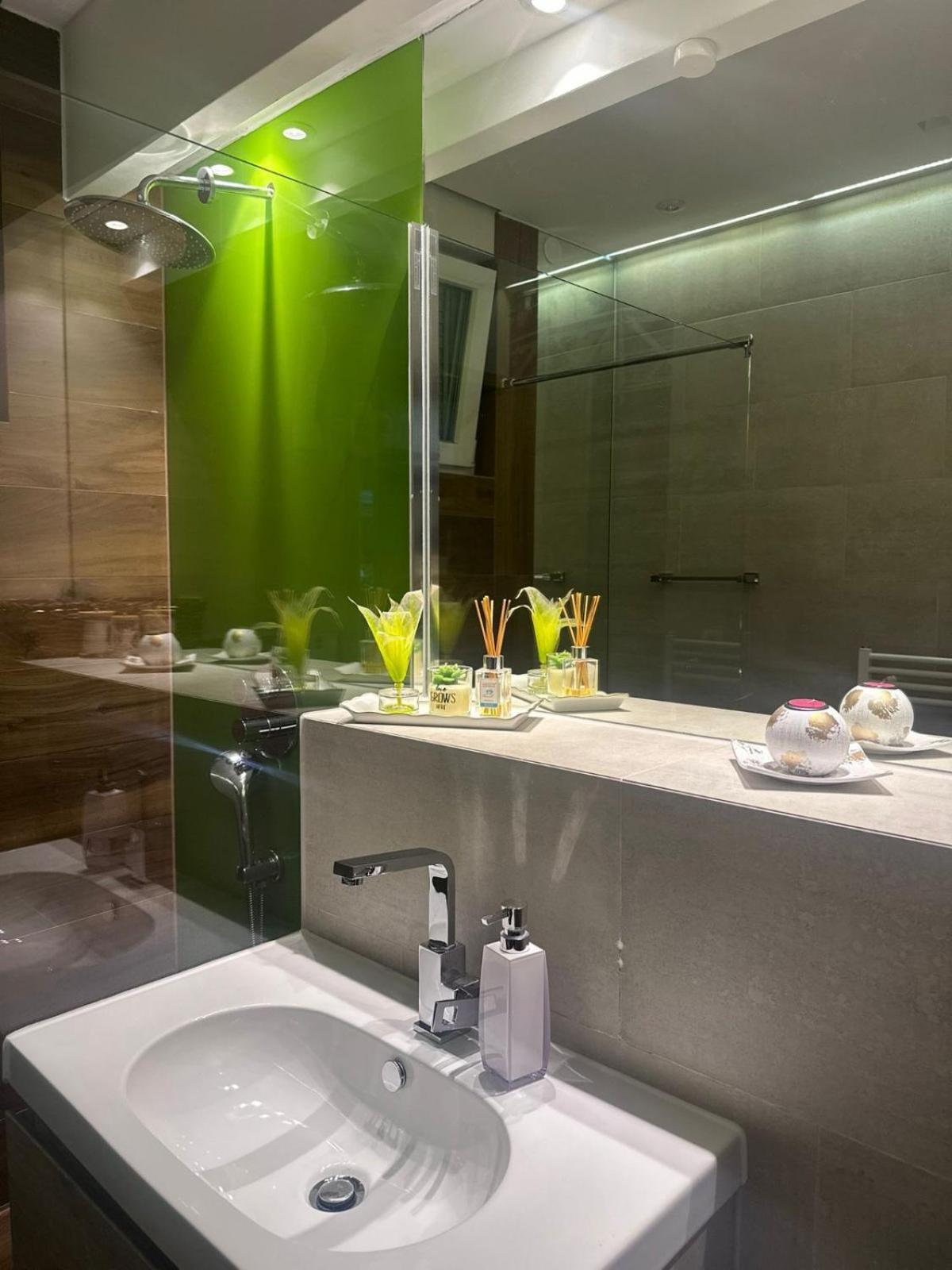 City Center Apartment Sarajevo Accross Bbi Shopping Mall Buitenkant foto